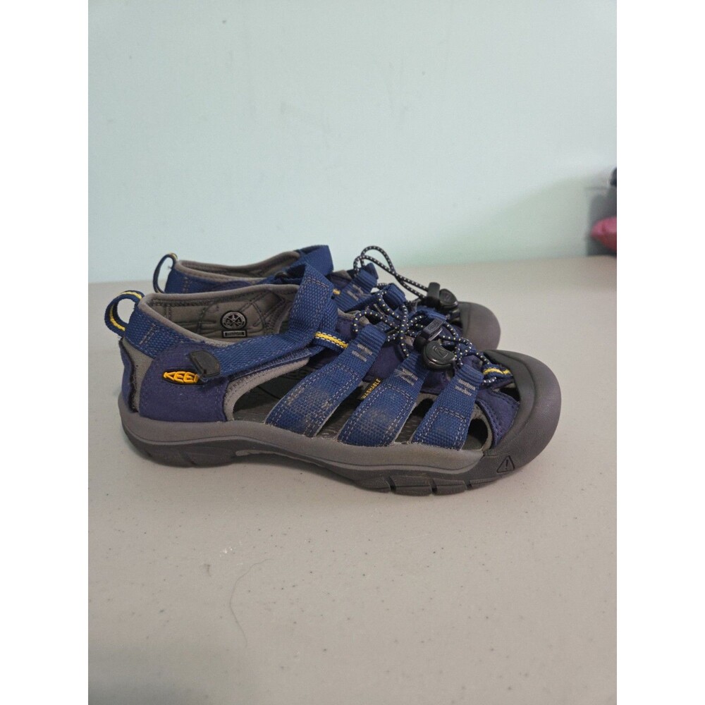 Keen Newport H2 Hiking Sandals Big Kids Size 3 Navy